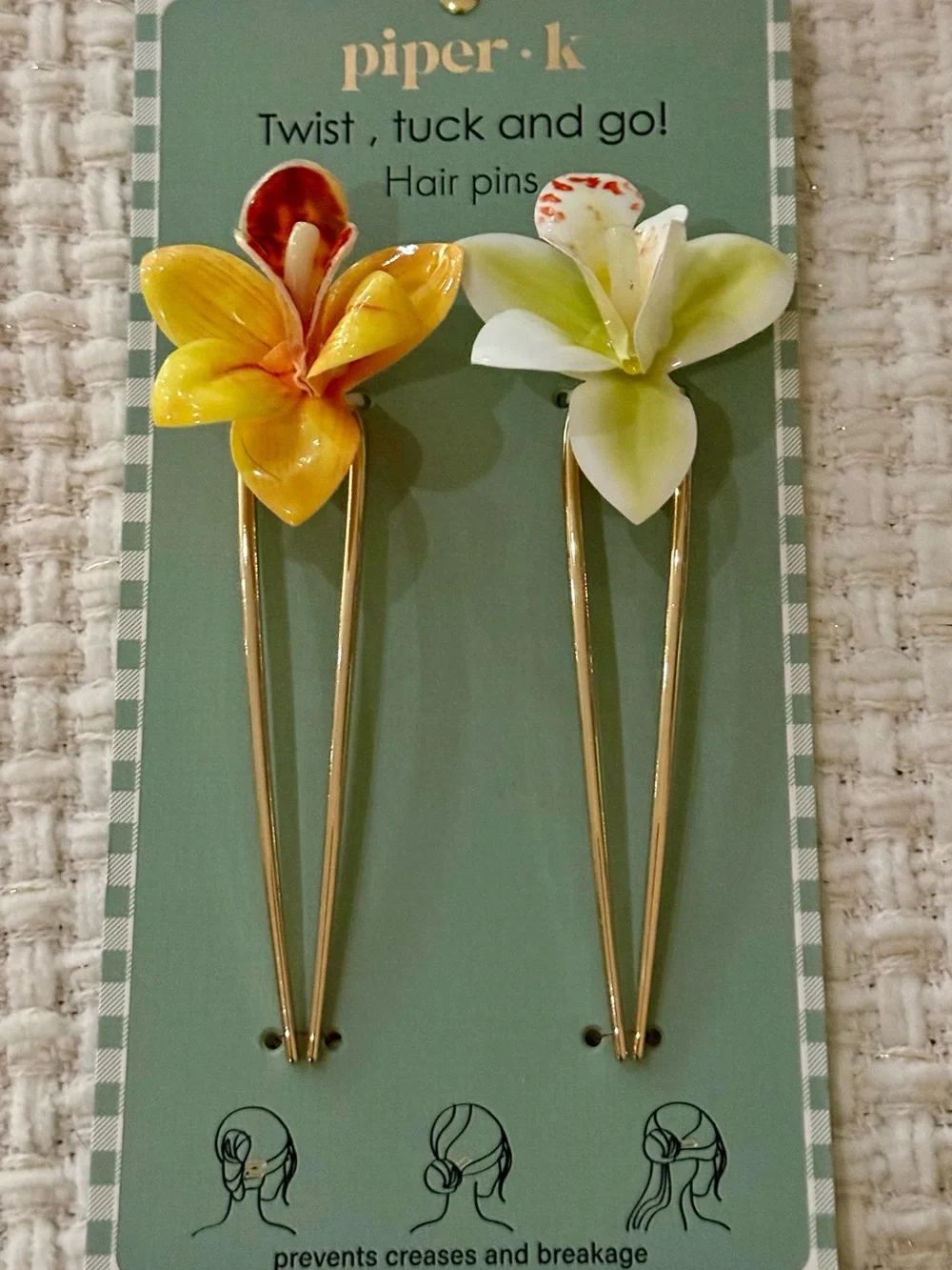 piper.k 🌸🌼🌺Yellow & White Floral Hair Pins - Set of 2